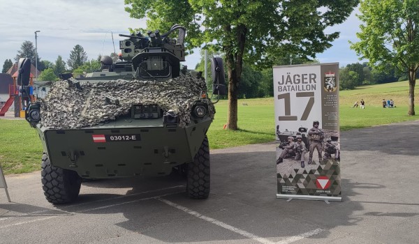 Besuch des Jägerbataillon 17 aus der Erzherzog-Johann-Kaserne in Straß